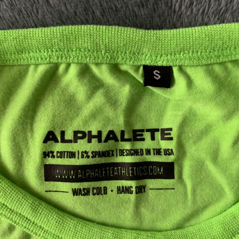 Alphalete tank top